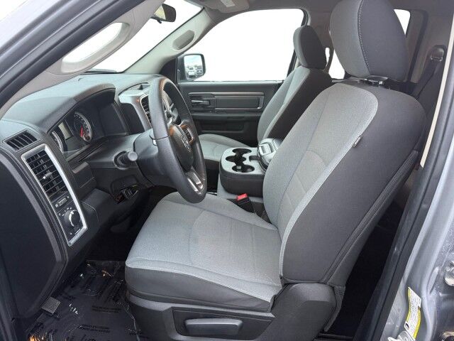 2024 Ram 1500 Classic SLT Burnet TX