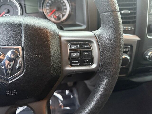 2024 Ram 1500 Classic SLT Burnet TX