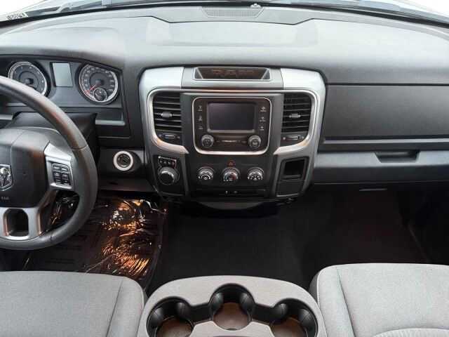 2024 Ram 1500 Classic SLT Burnet TX