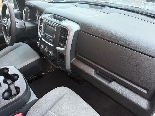 2024 Ram 1500 Classic SLT Burnet TX