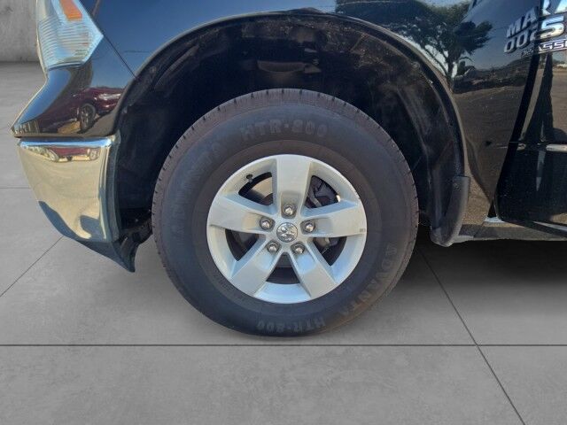 2024 Ram 1500 Classic SLT Burnet TX