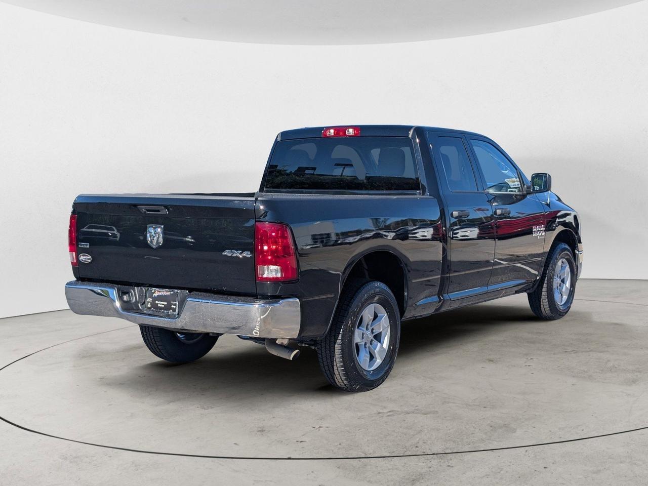 2024 Ram 1500 Classic SLT Dalton GA