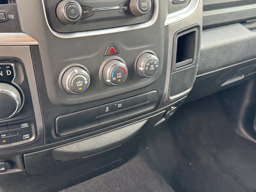 2024 Ram 1500 Classic SLT Johnson City TN