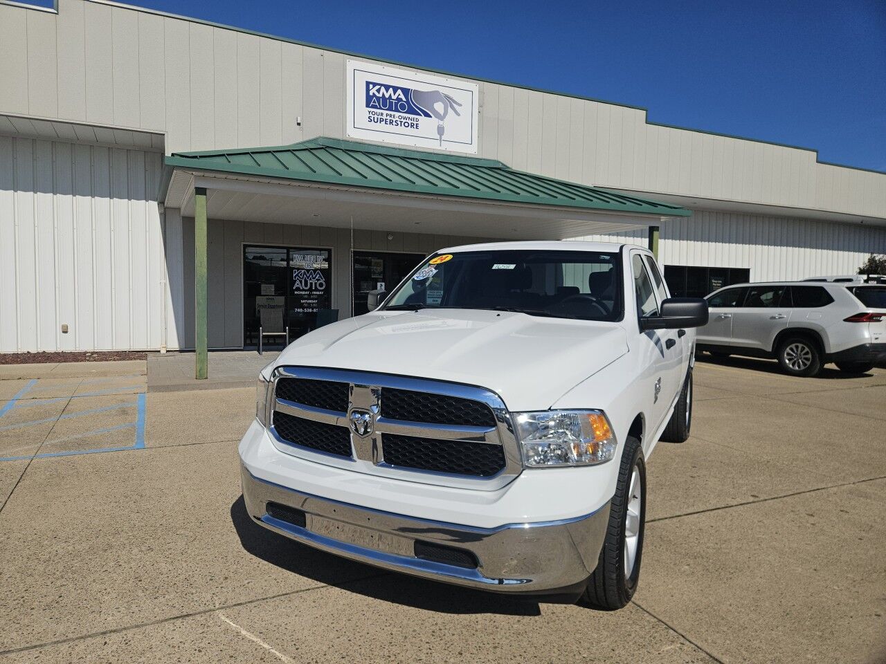 2024 Ram 1500 Classic SLT Marietta OH