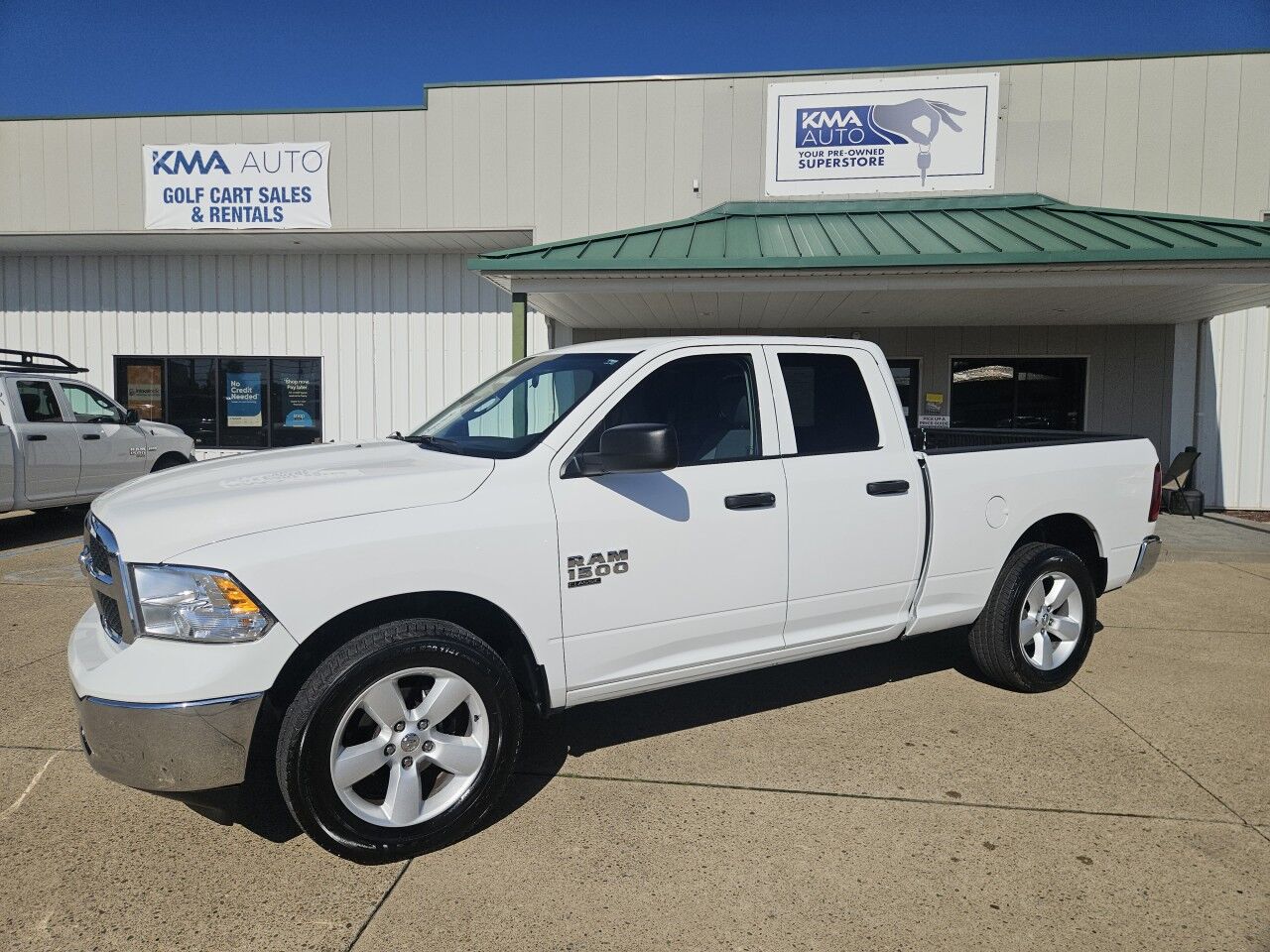 2024 Ram 1500 Classic SLT Marietta OH