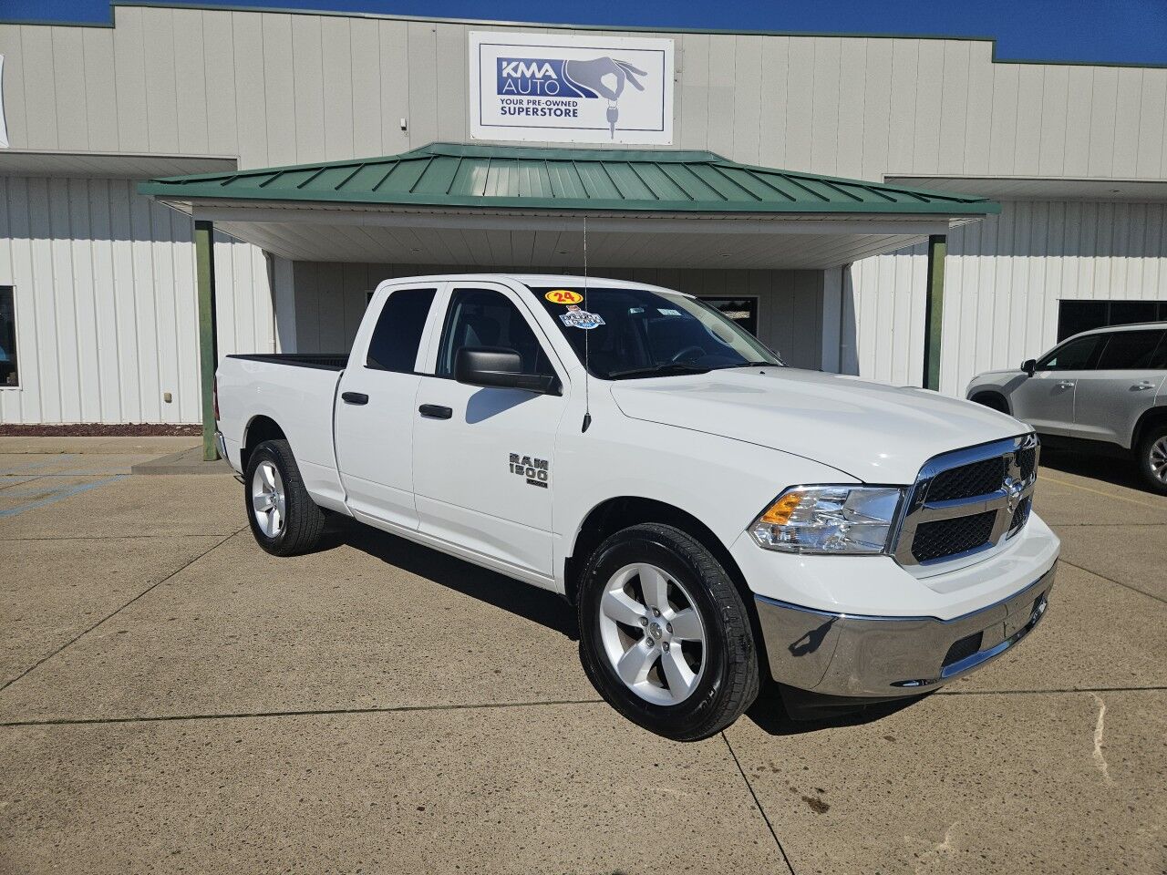 2024 Ram 1500 Classic SLT