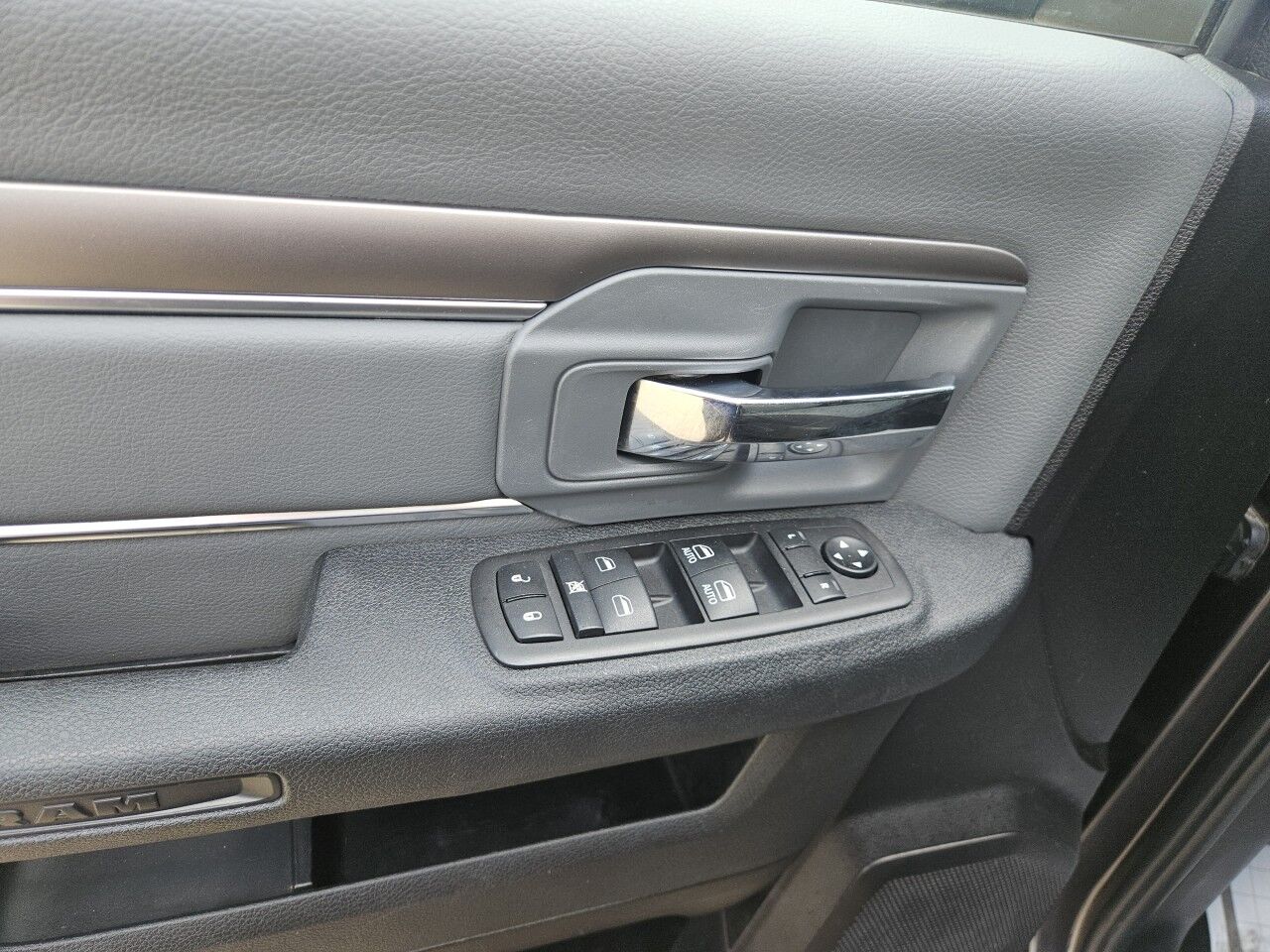 2024 Ram 1500 Classic SLT Marietta OH