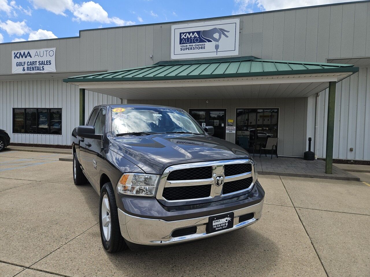 2024 Ram 1500 Classic SLT