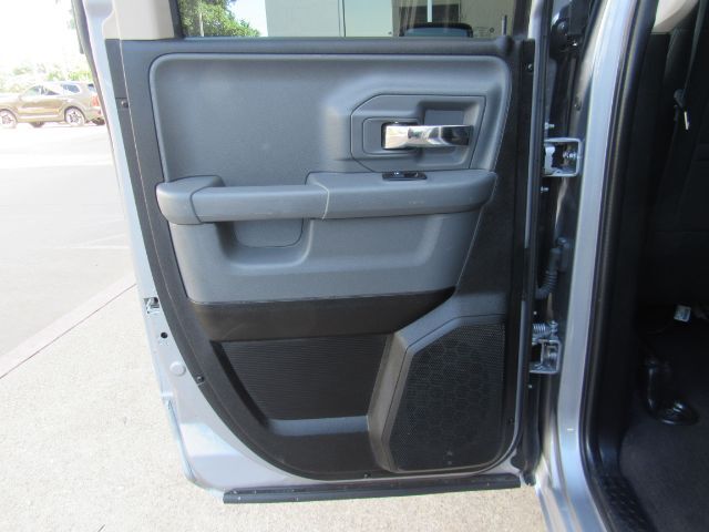 2024 Ram 1500 Classic SLT Quad Cab 4x2 6&apos;4 Box Plano TX