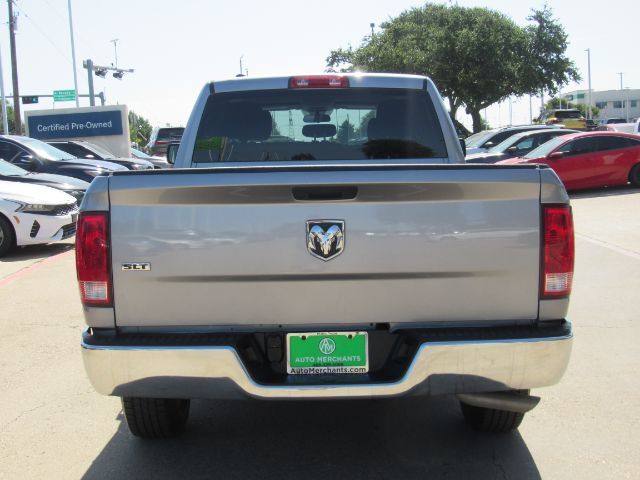 2024 Ram 1500 Classic SLT Quad Cab 4x2 6&apos;4 Box Plano TX