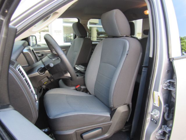 2024 Ram 1500 Classic SLT Quad Cab 4x2 6&apos;4 Box Plano TX