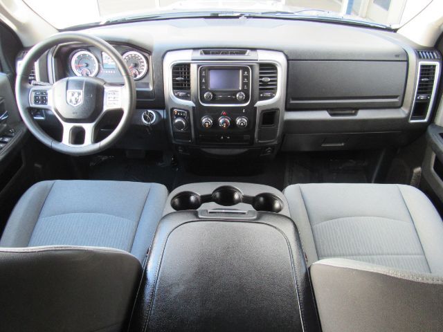 2024 Ram 1500 Classic SLT Quad Cab 4x2 6&apos;4 Box Plano TX