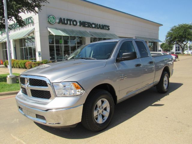 2024 Ram 1500 Classic SLT Quad Cab 4x2 6&apos;4 Box Plano TX