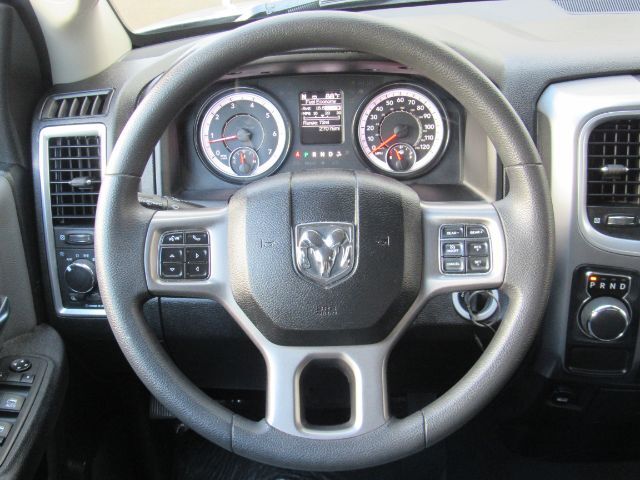 2024 Ram 1500 Classic SLT Quad Cab 4x2 6&apos;4 Box Plano TX