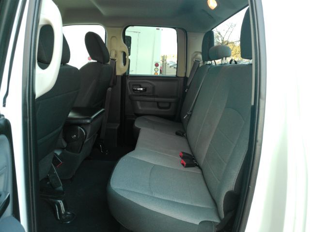 2024 Ram 1500 Classic SLT Quad Cab 4x2 6'4 Box Plano TX