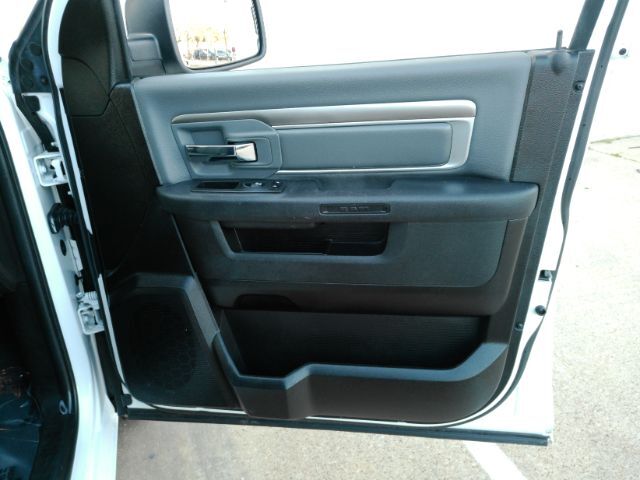 2024 Ram 1500 Classic SLT Quad Cab 4x2 6'4 Box Plano TX