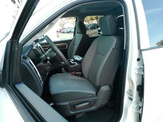 2024 Ram 1500 Classic SLT Quad Cab 4x2 6'4 Box Plano TX