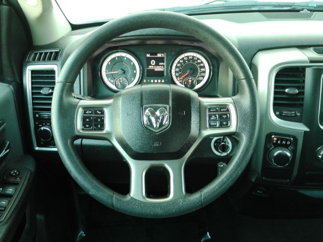 2024 Ram 1500 Classic SLT Quad Cab 4x2 6'4 Box Plano TX