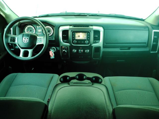 2024 Ram 1500 Classic SLT Quad Cab 4x2 6'4 Box Plano TX