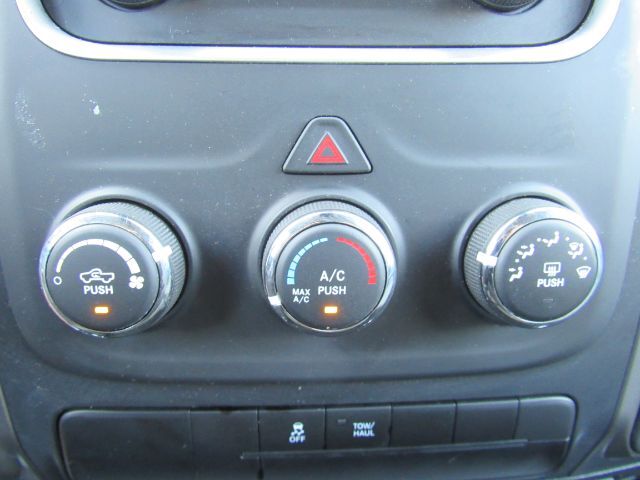 2024 Ram 1500 Classic SLT Quad Cab 4x4 6&apos;4 Box Plano TX