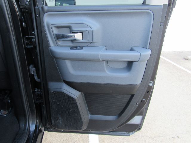 2024 Ram 1500 Classic SLT Quad Cab 4x4 6&apos;4 Box Plano TX