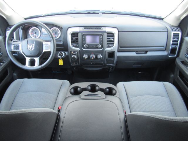 2024 Ram 1500 Classic SLT Quad Cab 4x4 6&apos;4 Box Plano TX
