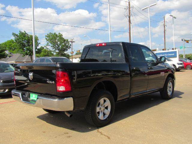 2024 Ram 1500 Classic SLT Quad Cab 4x4 6&apos;4 Box Plano TX