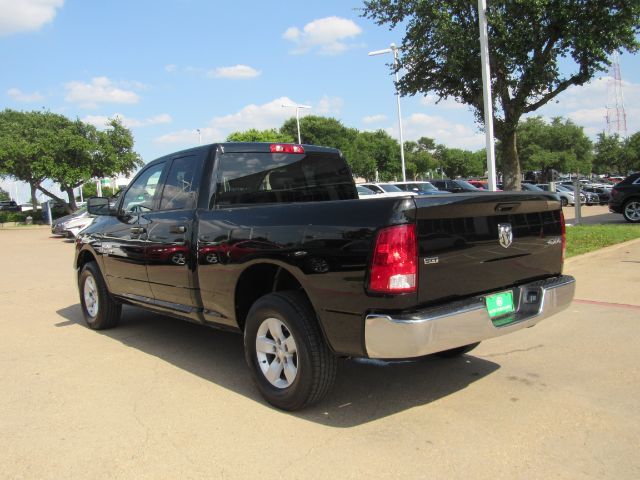 2024 Ram 1500 Classic SLT Quad Cab 4x4 6&apos;4 Box Plano TX