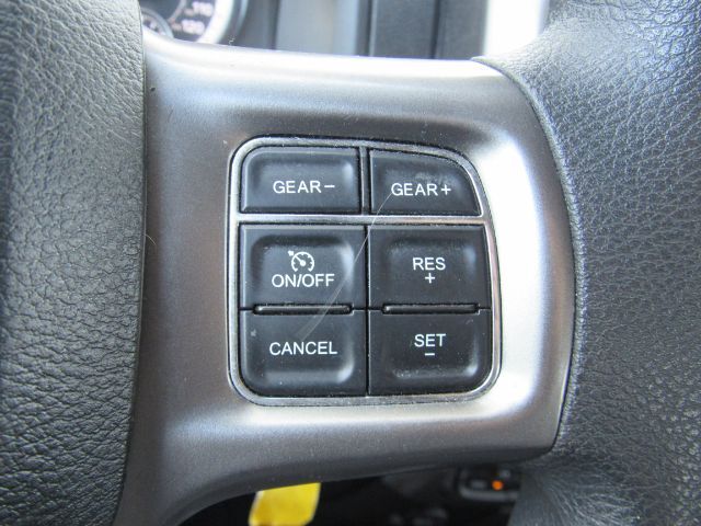 2024 Ram 1500 Classic SLT Quad Cab 4x4 6&apos;4 Box Plano TX