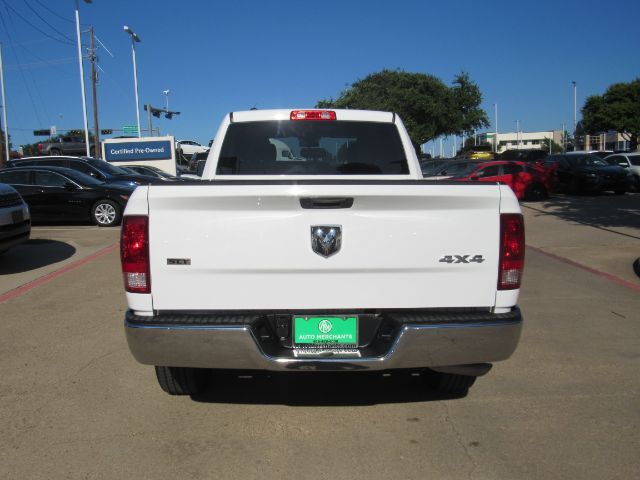 2024 Ram 1500 Classic SLT Quad Cab 4x4 6&apos;4 Box Plano TX
