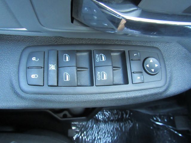 2024 Ram 1500 Classic SLT Quad Cab 4x4 6&apos;4 Box Plano TX