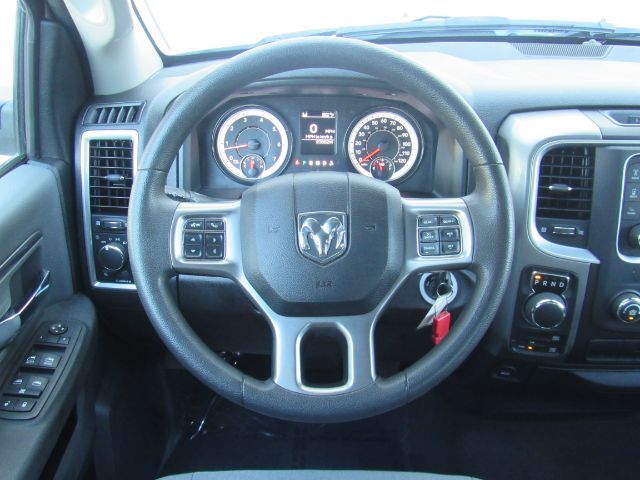 2024 Ram 1500 Classic SLT Quad Cab 4x4 6&apos;4 Box Plano TX