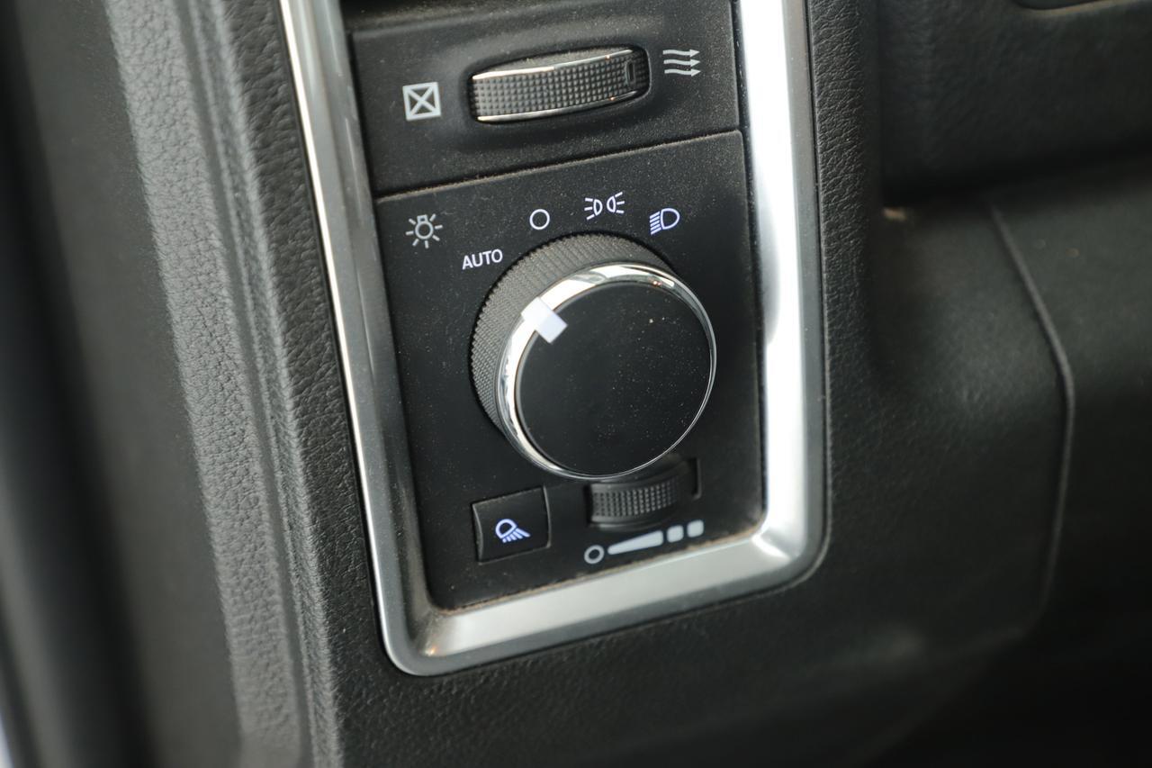 2024 Ram 1500 Classic SLT New Braunfels TX