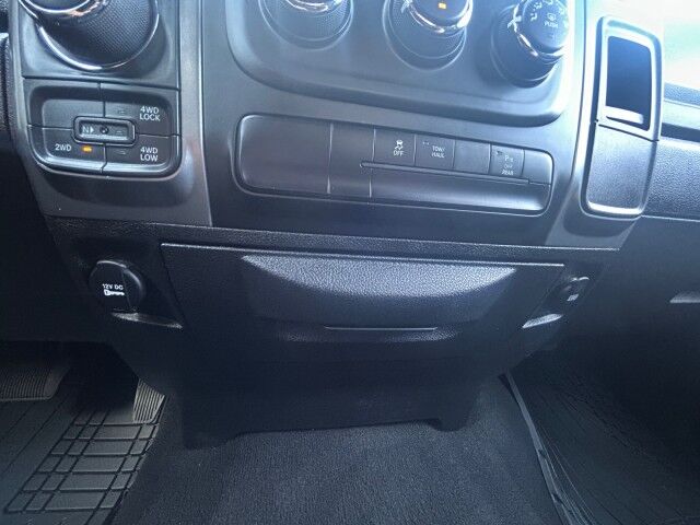 2024 Ram 1500 Classic Warlock Burnet TX