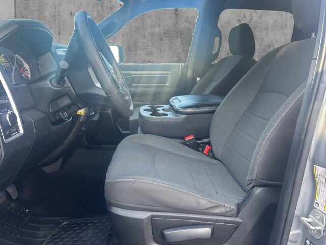 2024 Ram 1500 Classic Warlock Burnet TX