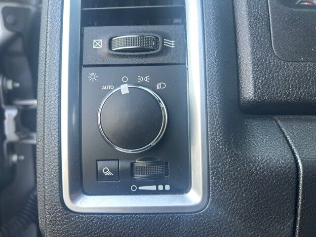 2024 Ram 1500 Classic Warlock Burnet TX