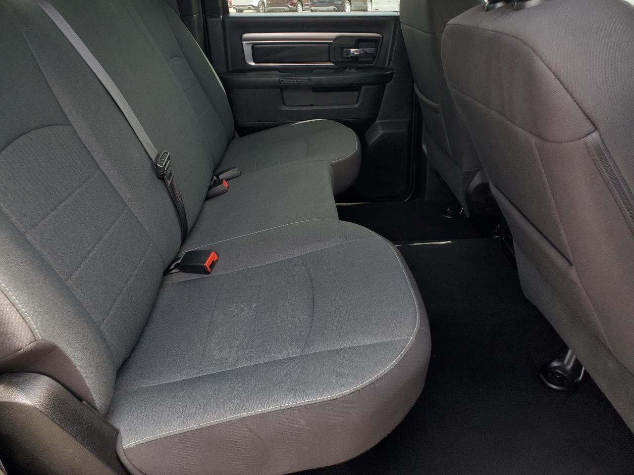 2024 Ram 1500 Classic Warlock 4x2 Crew Cab 5'7 Box Beeville TX