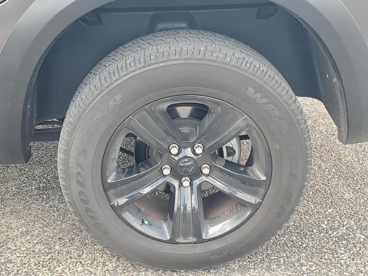 2024 Ram 1500 Classic Warlock 4x2 Crew Cab 5'7 Box Beeville TX
