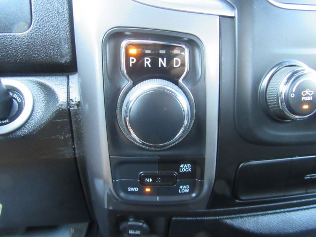 2024 Ram 1500 Classic Warlock Crew Cab 4x4 5&apos;7 Box Plano TX