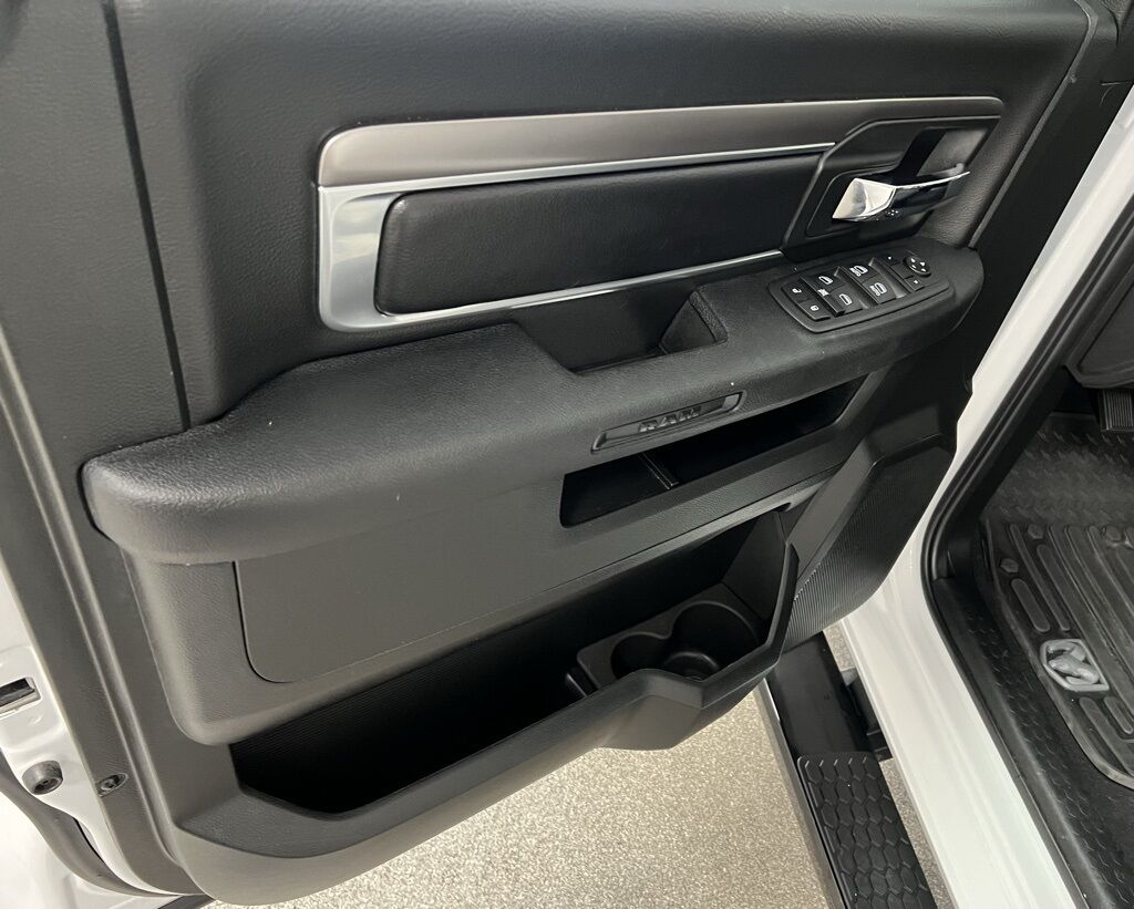 2024 Ram 1500 Classic Warlock Highlands Ranch CO