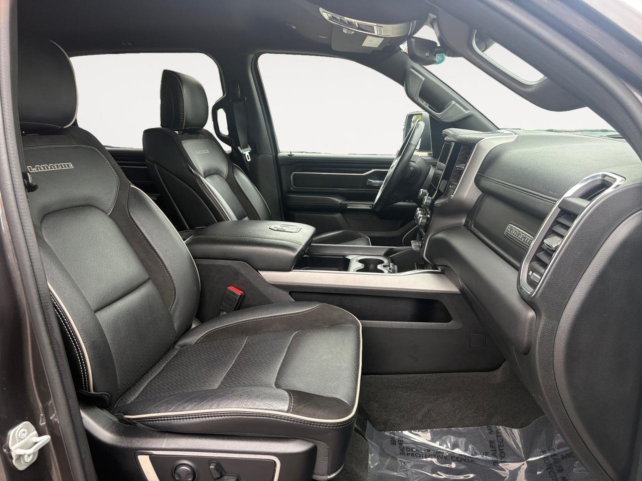 2024 Ram 1500 Laramie, FORWARD COLLISION ALERT, READY-ALERT BRAKING, HEATED & COOLING SEATS, APPLE CARPLAY/ANDROID AUTO, BACKUP CAMERA, TOW PACKAGE, APPLE CARPLAY/ADNROID AUTO, POWER TAILGATE, 1 OWNER, CLEAN CARFAX, TEST DRIVE THIS RAM TODAY! Virginia Beach VA