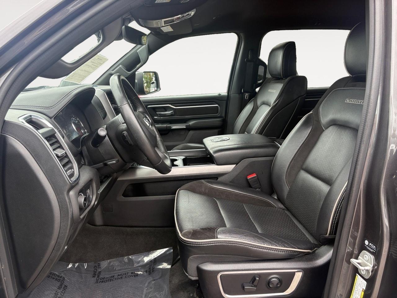 2024 Ram 1500 Laramie, FORWARD COLLISION ALERT, READY-ALERT BRAKING, HEATED & COOLING SEATS, APPLE CARPLAY/ANDROID AUTO, BACKUP CAMERA, TOW PACKAGE, APPLE CARPLAY/ADNROID AUTO, POWER TAILGATE, 1 OWNER, CLEAN CARFAX, TEST DRIVE THIS RAM TODAY! Virginia Beach VA