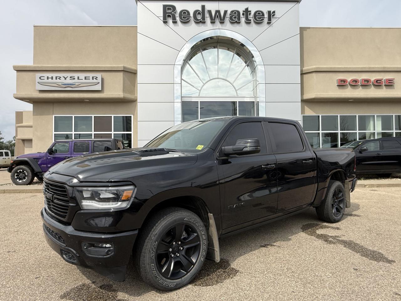 2024 Ram 1500 Sport Crew Cab 4x4 | Low KMs | V8 HEMI | 12IN Touchscreen | Leather Heated Cooled Seats | NAV