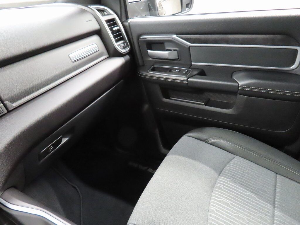 2024 Ram 2500 4x4 Crew Cab Big Horn Fond du Lac WI