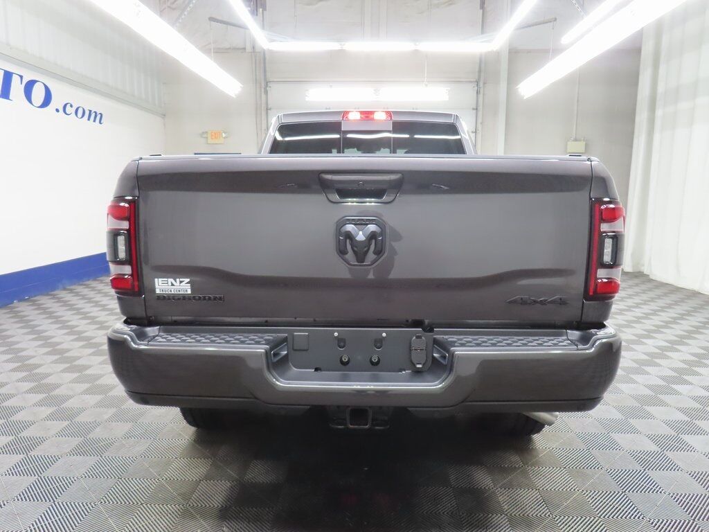 2024 Ram 2500 4x4 Crew Cab Big Horn Fond du Lac WI