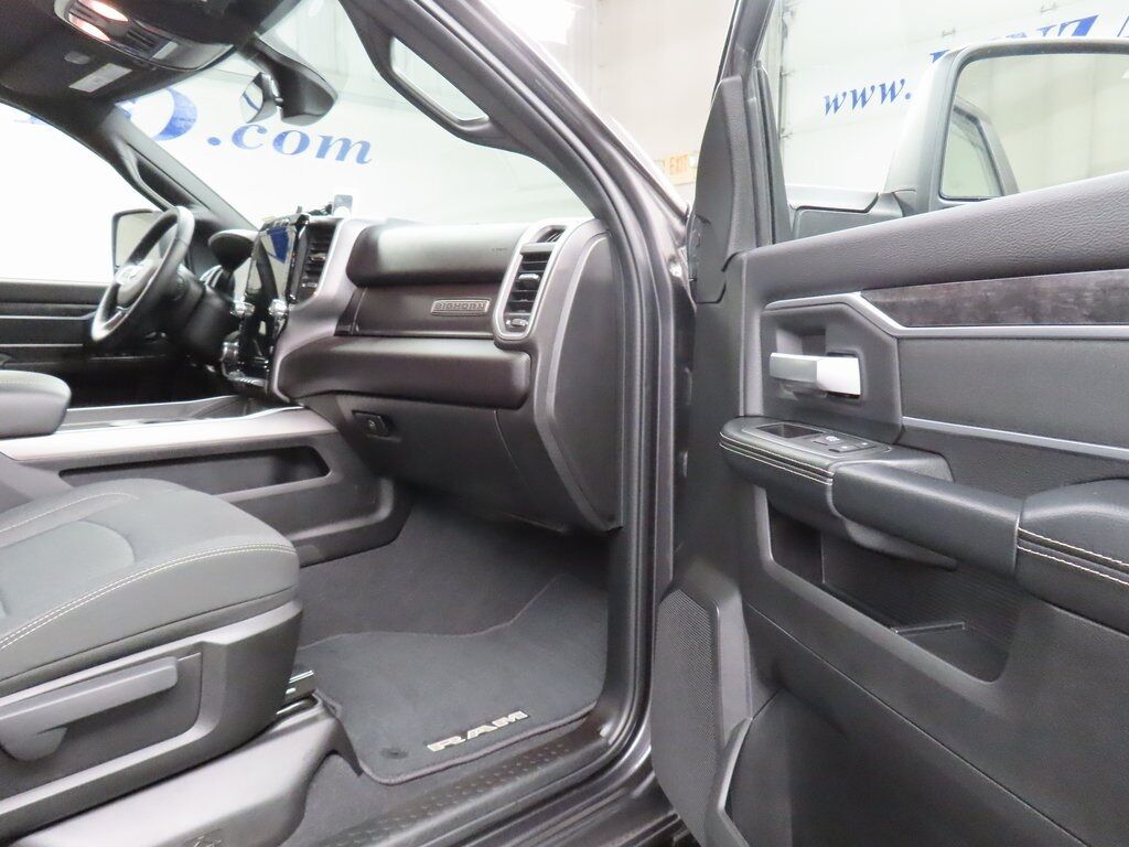 2024 Ram 2500 4x4 Crew Cab Big Horn Fond du Lac WI