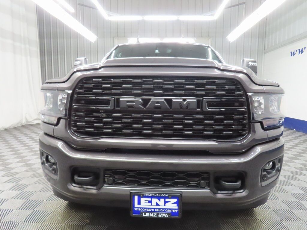 2024 Ram 2500 4x4 Crew Cab Big Horn Fond du Lac WI