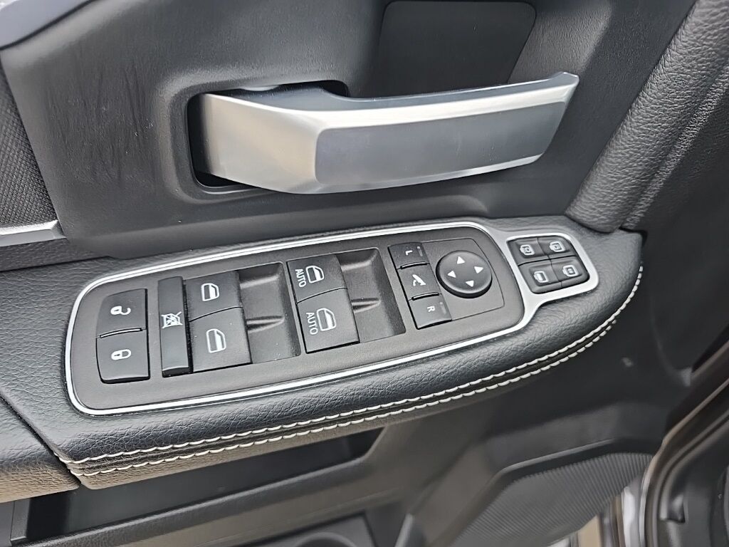 2024 Ram 2500 4x4 Crew Cab Big Horn Fond du Lac WI