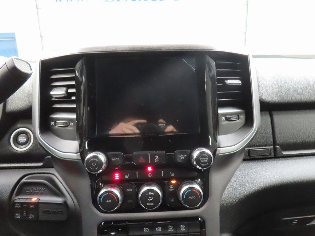 2024 Ram 2500 4x4 Crew Cab Big Horn Fond du Lac WI