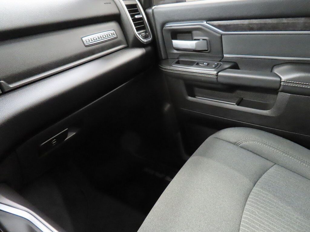 2024 Ram 2500 4x4 Crew Cab Big Horn Fond du Lac WI